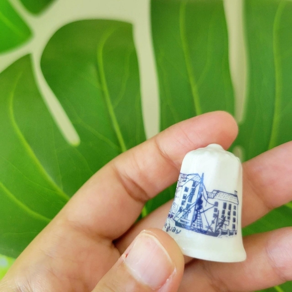 Vintage Poole Quay England Harbor Thimble - Picture 5 of 8